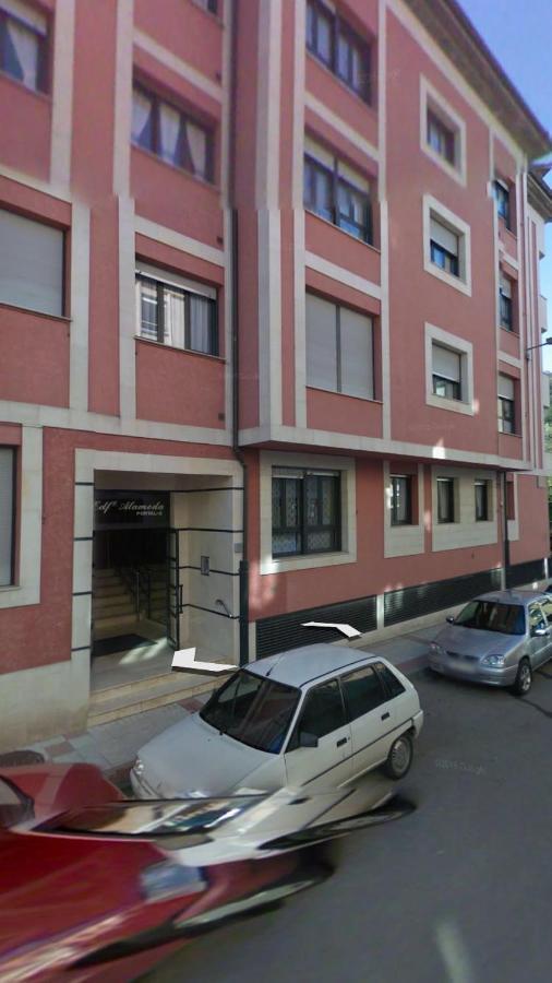Amplio Loft Con Plaza De Garaje Appartement Onís Buitenkant foto